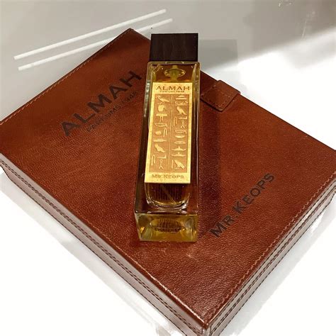 Mr. Keops Almah Parfums 1948 for women and men.